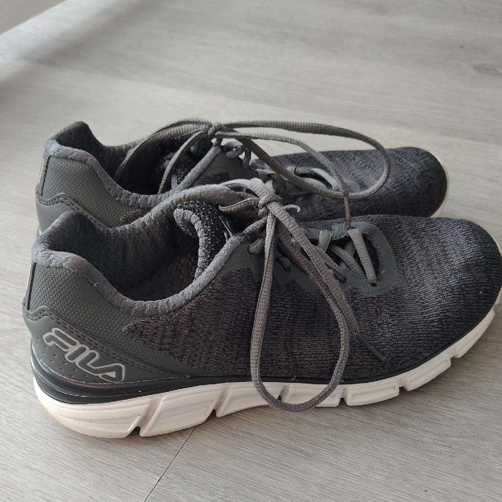 Fila Womens Memory‎ Foam Running Sneakers Charcoal Grey White Size 8 - Picture 3 of 9